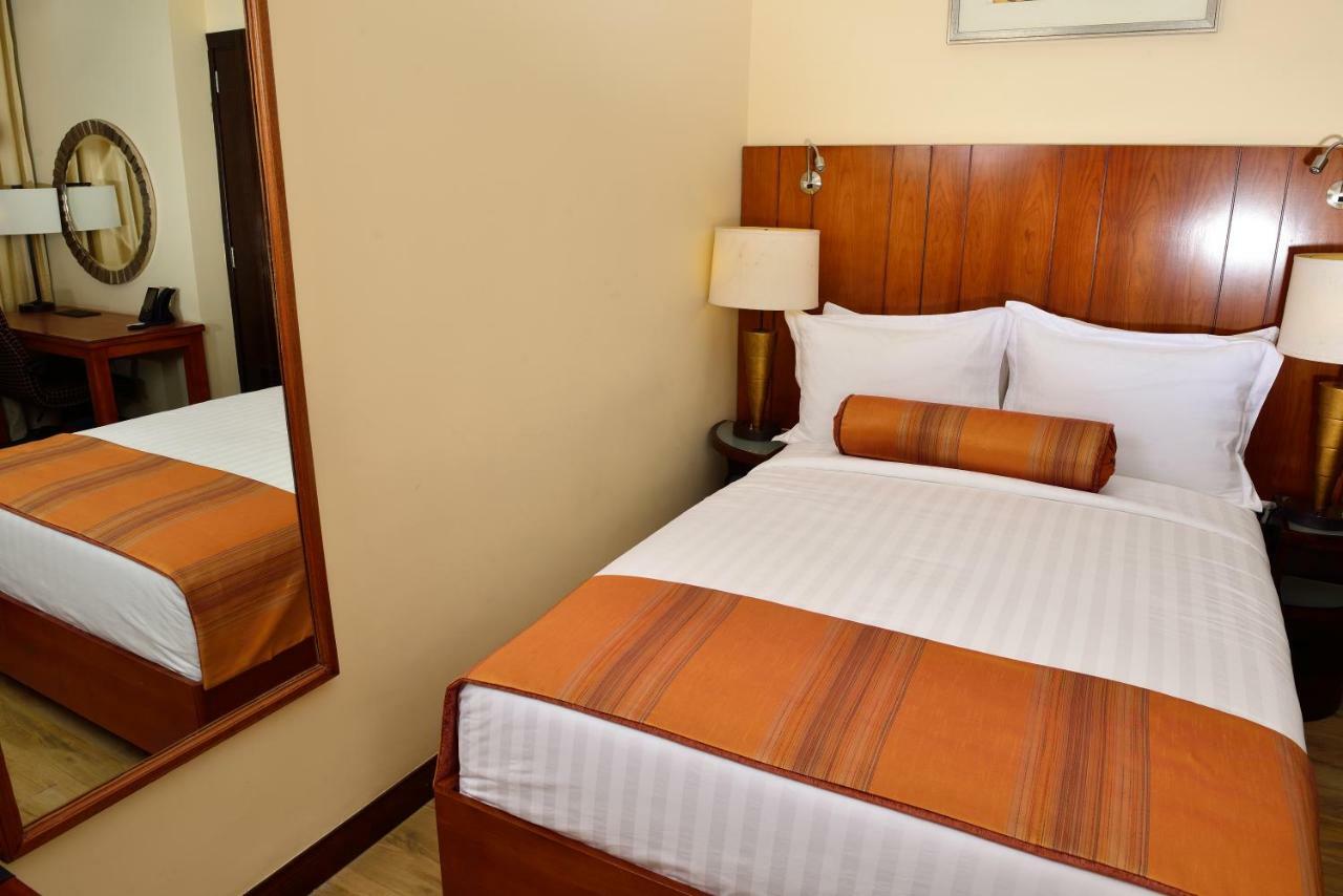 The Hub Hotel Addis Ababa Exterior photo
